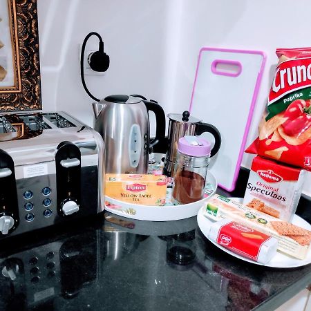 Salé La Marina Luxury Apartment Fully Furnished Free Wifi, High Standard Residence, Amazing Prime Location Close To Restaurants, Transport, Beach And Bouregreg River מראה חיצוני תמונה