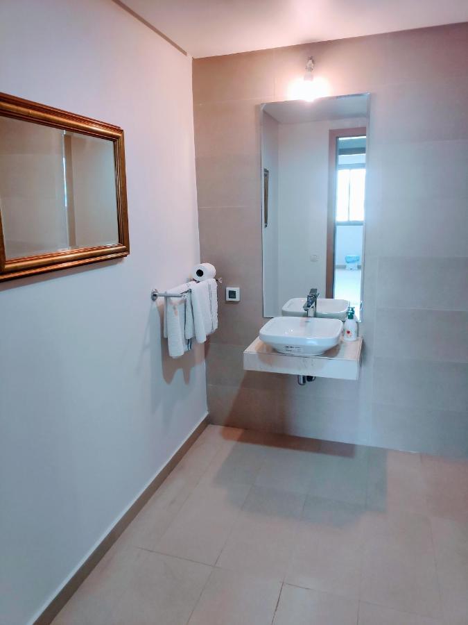Salé La Marina Luxury Apartment Fully Furnished Free Wifi, High Standard Residence, Amazing Prime Location Close To Restaurants, Transport, Beach And Bouregreg River מראה חיצוני תמונה
