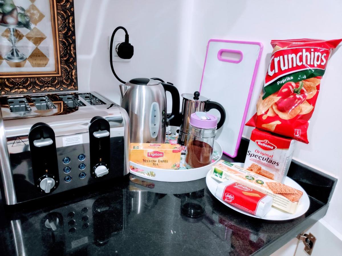 Salé La Marina Luxury Apartment Fully Furnished Free Wifi, High Standard Residence, Amazing Prime Location Close To Restaurants, Transport, Beach And Bouregreg River מראה חיצוני תמונה